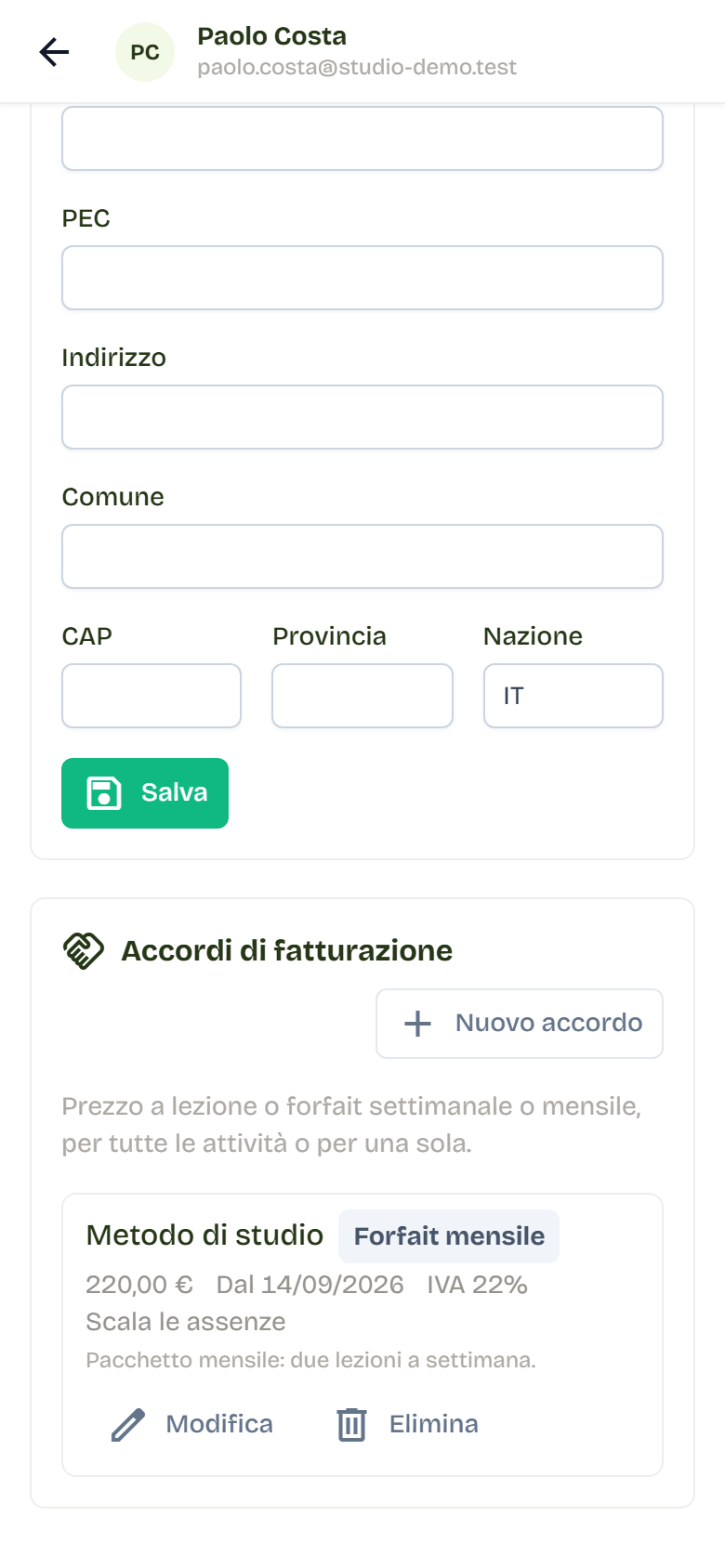 Il riquadro Accordi di fatturazione nella scheda di un cliente, con un accordo attivo, il periodo di validità e l'IVA.